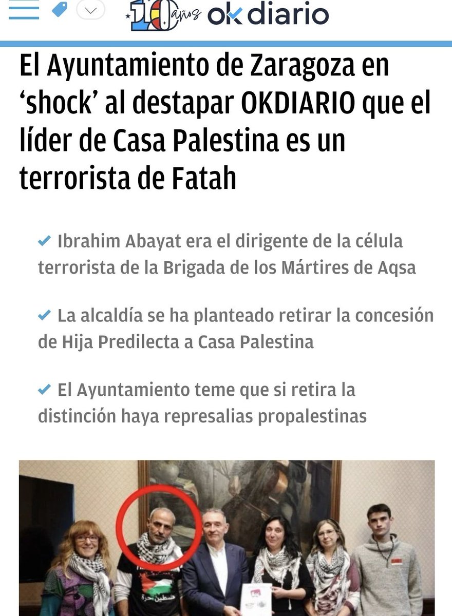 JosemaVallejo's tweet photo. Fiestas del Pilar: el PP elige como pregoneros a actores progres que aprovechan el pregón para afearles y lanzar soflamas pro palestina. Para colmo, nombran hija predilecta de Zaragoza a la casa Palestina, dirigida por un terrorista yihadista.

El PP es acomplejado e invotable. https://t.co/LXbLxjxVci