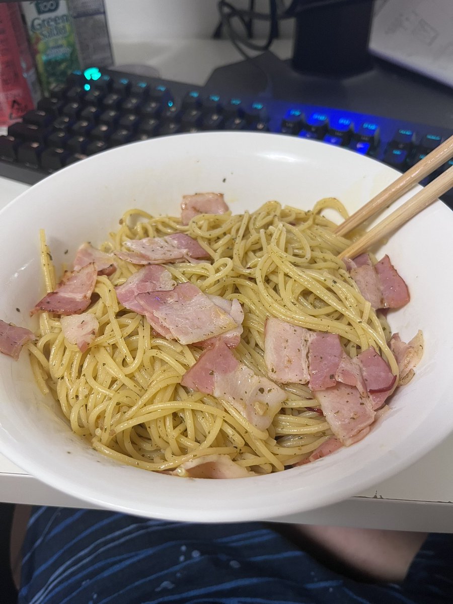 j1k0ken0's tweet photo. うん。飯 https://t.co/yd8EViljDd