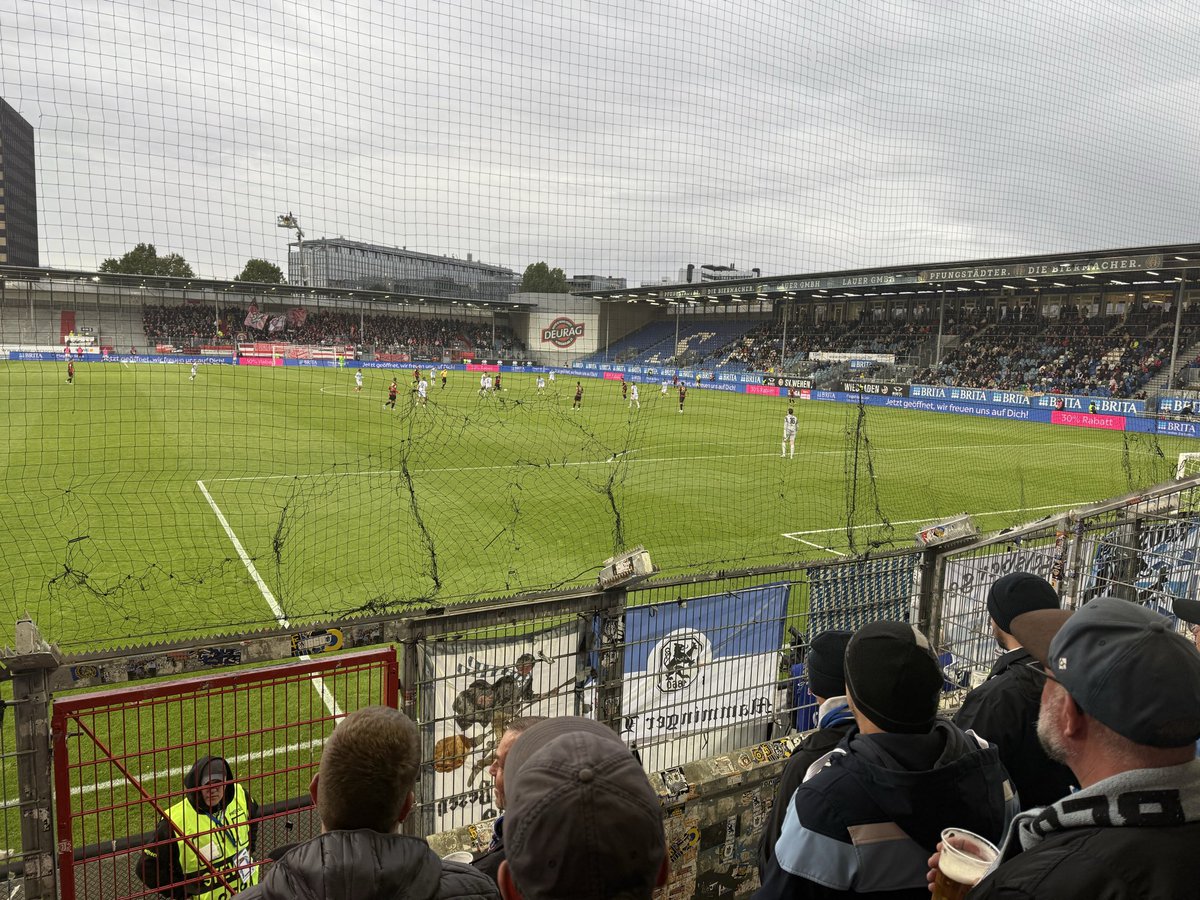F_1909_'s tweet photo. #M05BVB #BVBATH #F95FCN #BVBLeipzig #TSVSVW https://t.co/32U3H2BXY3