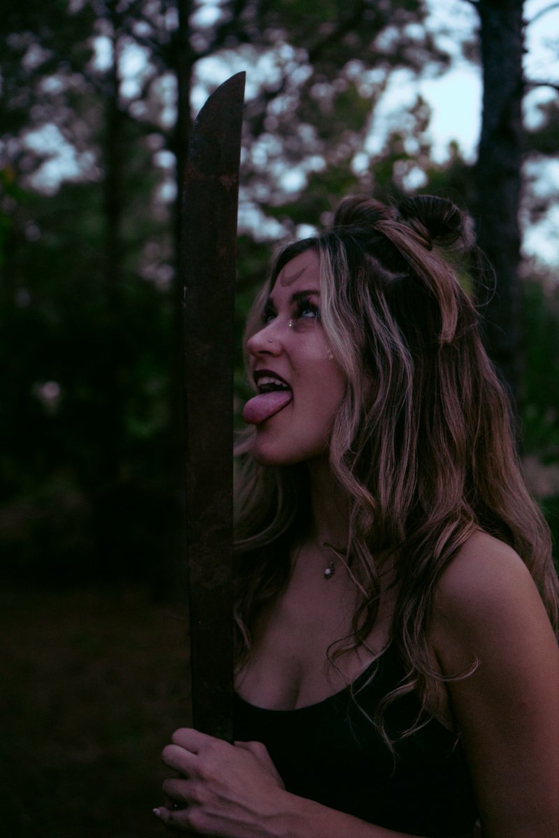 It’s almost Halloween 😘