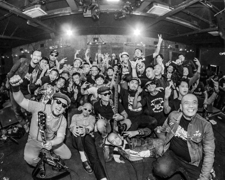 RNTNR FC tweet media