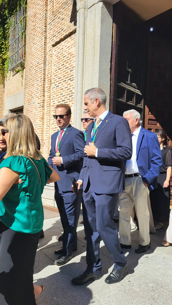 voxboadilla's tweet image. Hoy en la misa y procesión en honor a la patrona de Boadilla, Nuestra Señora del Rosario,

Gracias a la Hermandad Nuestra Señora del Rosario y a todos los vecinos que nos habéis acompañado!!

#Boadilla #BoadilladelMonte🌳#Vox #VirgendelRosario