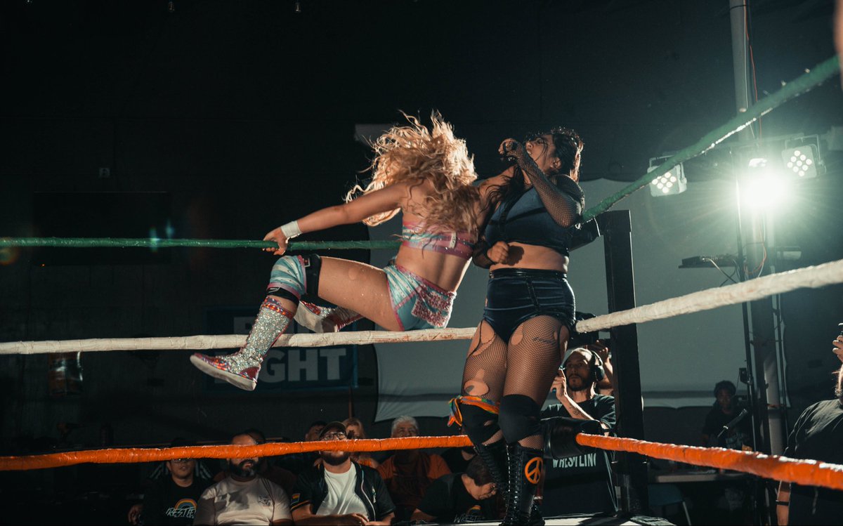 brittnie brooks (@brittniebrooks) on Twitter photo jumpin over and thru ropes like nobody’s business 🙂↕️🤪 jumpin over and thru ropes like nobody’s business 🙂↕️🤪