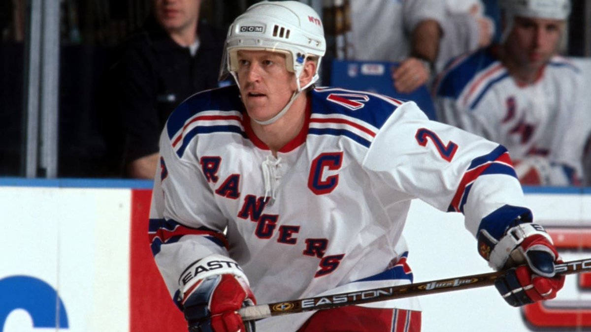 BetOnBanana's tweet image. Only Brian Leetch days until the NHL regular season starts up again🏒⏳
#HockeyTwitter #IsItOctoberYet #NHL #Hockey #NHLNews #NHLCountdown