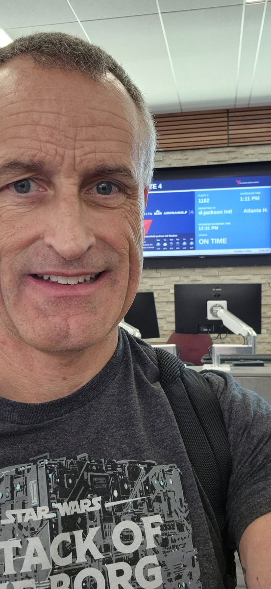 ivar_grimstad's tweet image. Next stop after @dev2next in Colorado Springs, CO is #IBMTechXchange in Orlando, FL
COS ✈️ ATL ✈️ MCO
#JakartaEE ##EclipseFoundation #Community