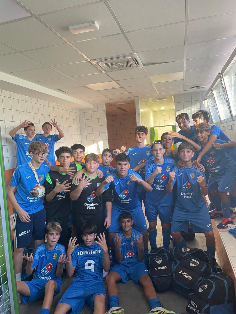 Fepe Getafe III (@fepe_getafe3) on Twitter photo 𝑹𝒆𝒔𝒖𝒍𝒕𝒂𝒅𝒐𝒔 1⃣❌2⃣ | Preferente Infantil
Partido muy serio y competitivo de los nuestros ante un rival muy duro y en un campo muy pequeño.
<a href="/ADP1967/">Agrupación Deportiva Piqueñas</a> 0⃣-4⃣ Infantil A
#EnamoradosDelFEPE 💙 𝑹𝒆𝒔𝒖𝒍𝒕𝒂𝒅𝒐𝒔 1⃣❌2⃣ | Preferente Infantil
Partido muy serio y competitivo de los nuestros ante un rival muy duro y en un campo muy pequeño.
<a href="/ADP1967/">Agrupación Deportiva Piqueñas</a> 0⃣-4⃣ Infantil A
#EnamoradosDelFEPE 💙