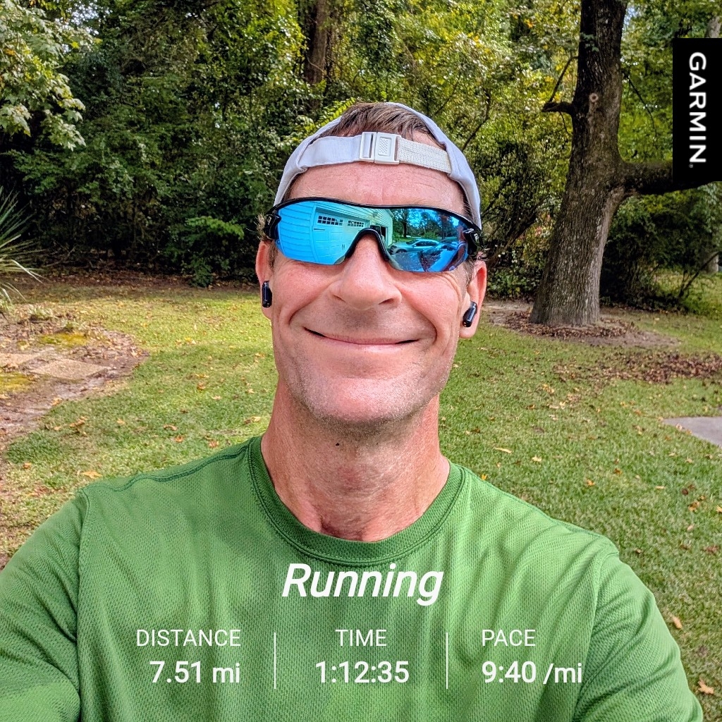 Rambling Sunday Run. 👟 Ready to get back on some trails! Ran some of the old golf cart path this morning. 😅⛳ #move