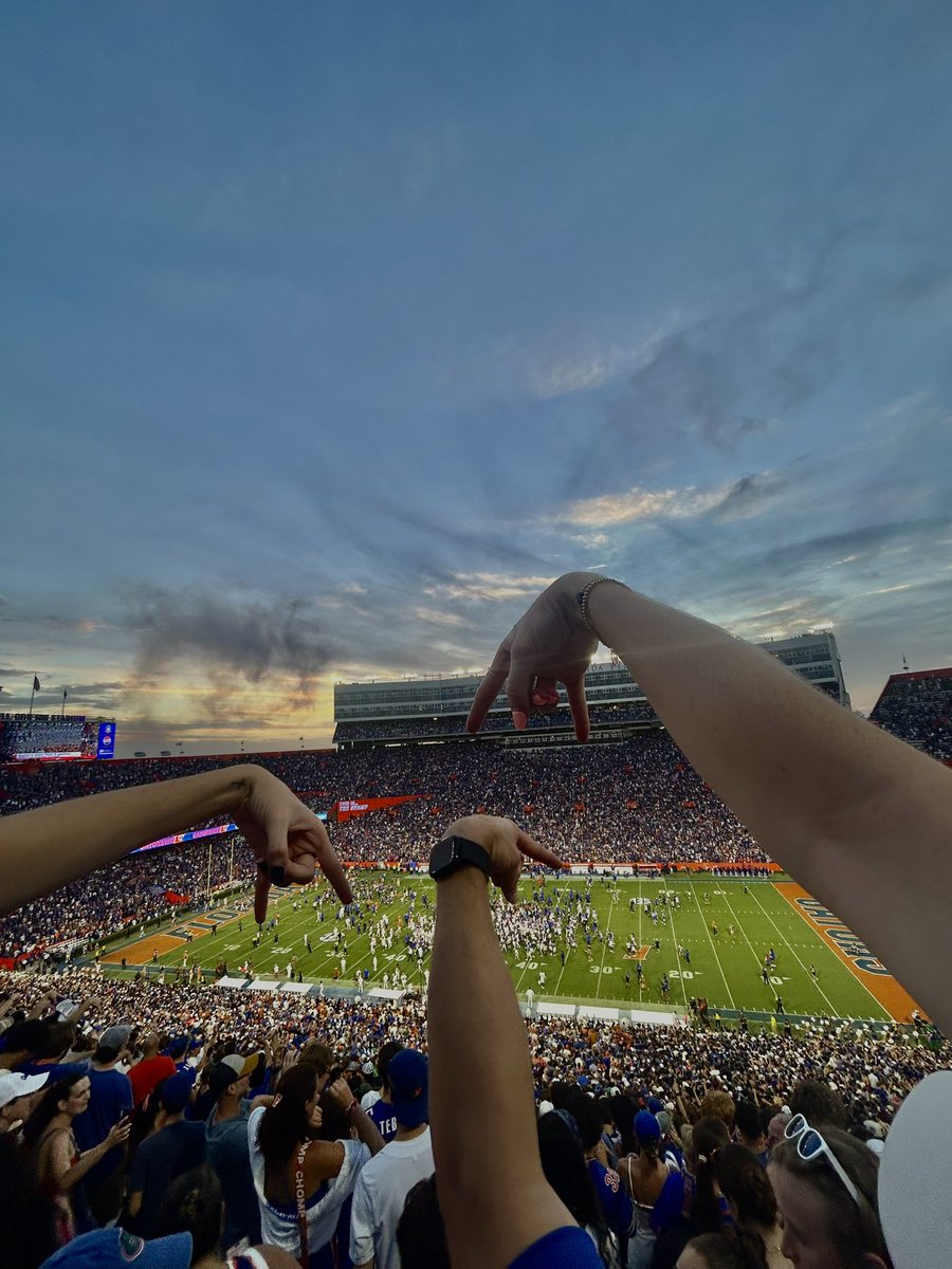 horns down, go gators!