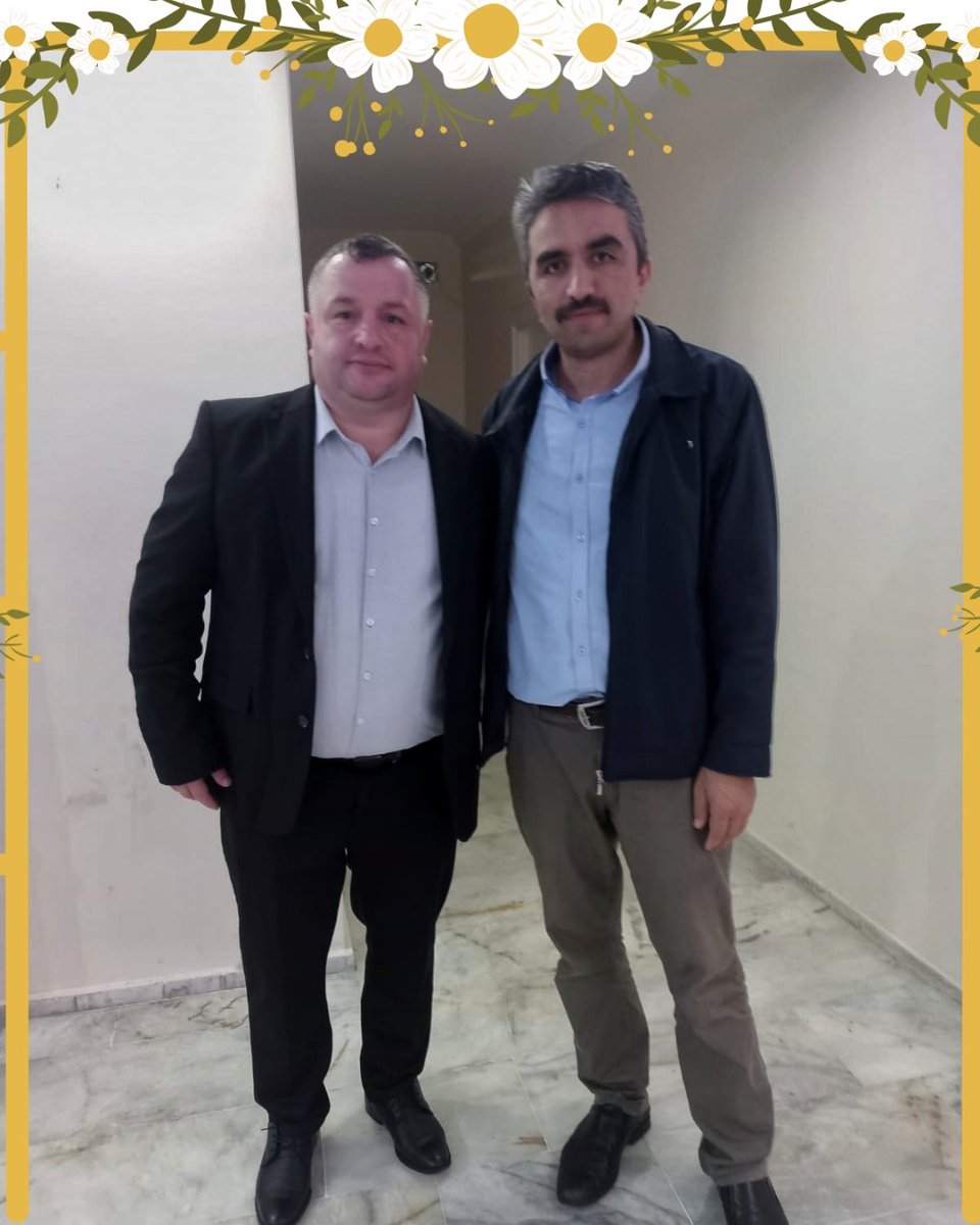 Sarıyer #itfaiye Grubundan üyemiz Adem AHMETOĞLU'nun kızının Düğün merasimine katılarak mutluluklarına ortak olduk. Kendilerine ömür boyu mutluluklar ve iki cihan saadeti dileriz. 
#İMED YÖNETİM KURULU