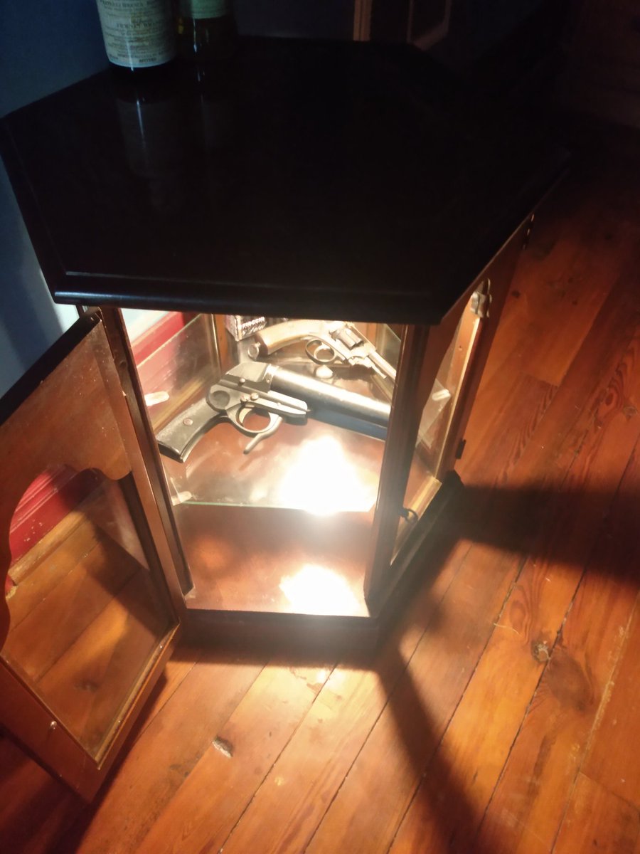 I bought this little display case table from a hospice store for less than a burger costs these days.

It was not working because the inline switch and the base for the light were broken.

I have not put a plug on a cord or used a wire stripper since the TBI at my last job that
