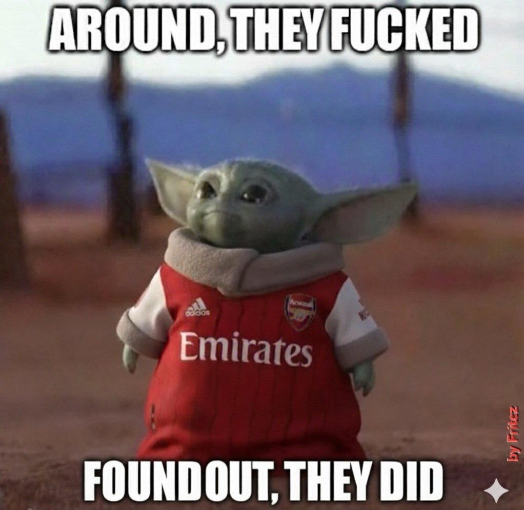 Happy international break to everyone at the top of the <a href="/premierleague/">Premier League</a> ❤️🤍
#COYG #arsenal <a href="/Arsenal/">Arsenal</a>