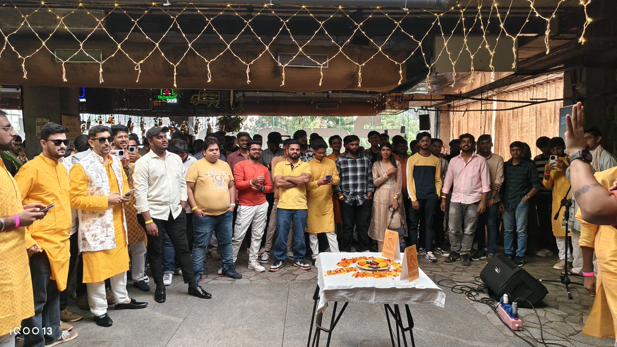 HasratSingh8's tweet image. ✨ 
Vibes, conversations, and a dash of festive energy
@IqooInd
#BengaluruMeet #FestiveEdition #CommunityVibes #TogetherWeCreate