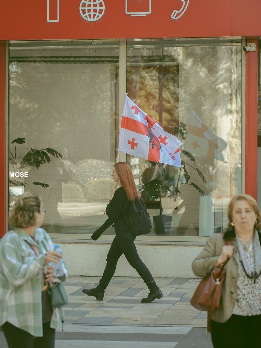 SamBayramova's tweet image. Dear friends, by supporting us and the media, you will be helping us greatly in bringing what is happening in Georgia to the whole world by sharing what we share.

Democracy must win. #Georgia must be #European
#protests #march #police #media #tbilisi #GeorgianProtests