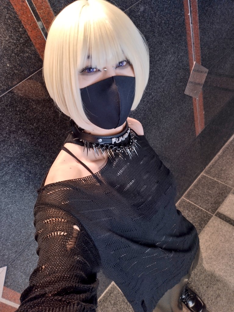 m_a_d_o555's tweet image. 今週末もFUNFUNで楽しい時間を過ごせました🤗
ご来店頂いた皆様ありがとうございました🥰
土曜日コーデはテカテカパンツとパンクっぽい？ダークな感じにしてみました⚫️
#女装
#ダーク