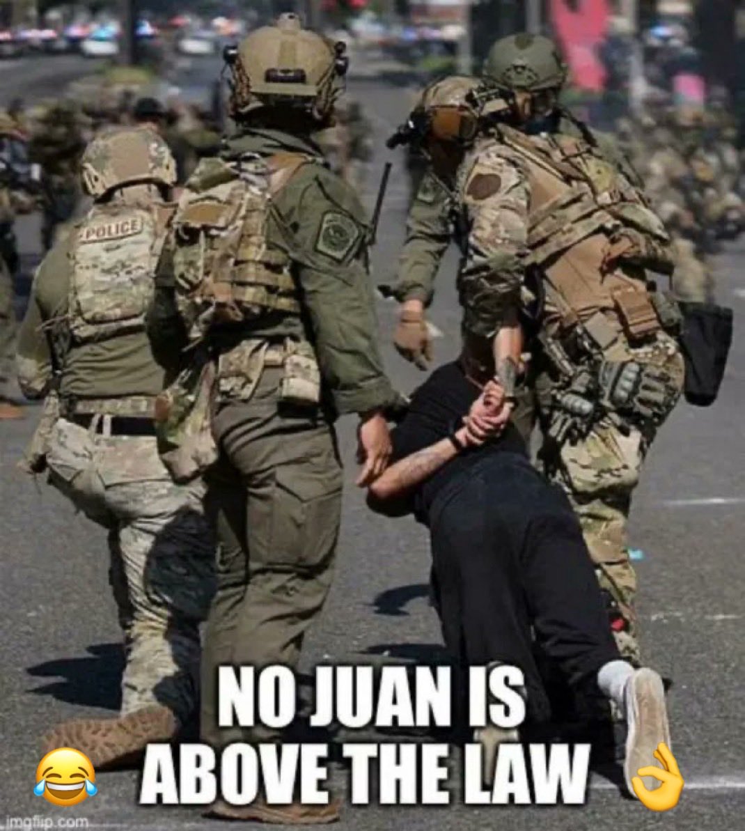 DeplorableAme12's tweet image. The socialist politics of @Pontifex are not #Infallible so if he wants 20+ million illegal foreigner invaders deported to the #Vatican he can have them 🙄
#MAGA 
#DeportThemAll 
❤️ @POTUS 🇺🇸 @RealTomHoman 👌 
cc: @WhiteHouse @ICEgov