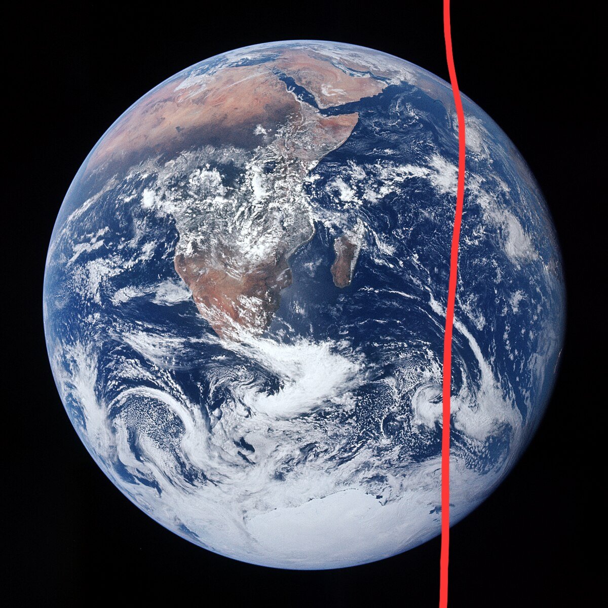 maxeffem's tweet image. Okay so it's common knowledge that if you try to dig through earth you'll hit the core, but what if I do this
