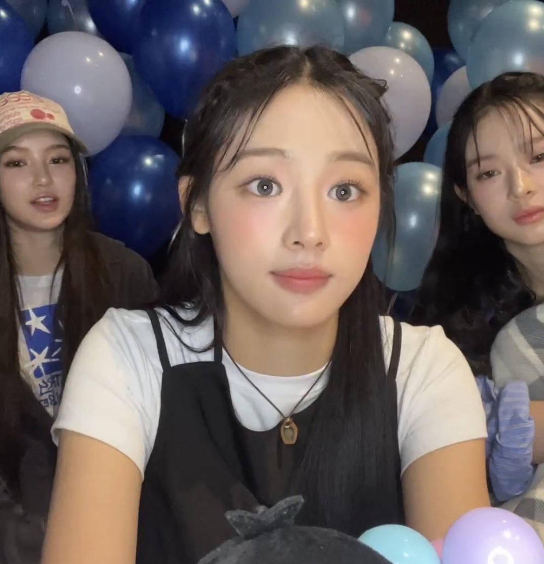 Minji Japan tweet media
