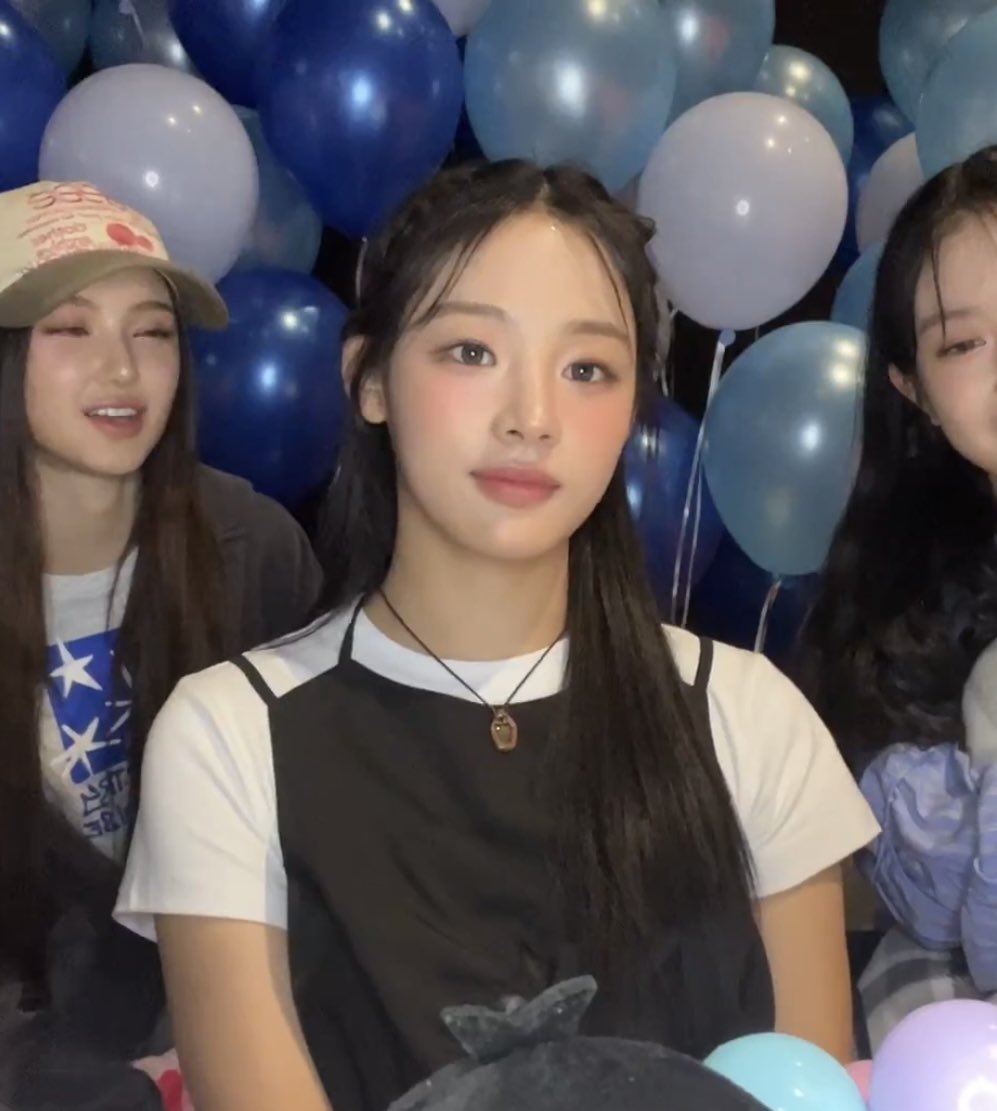 Minji Japan tweet media