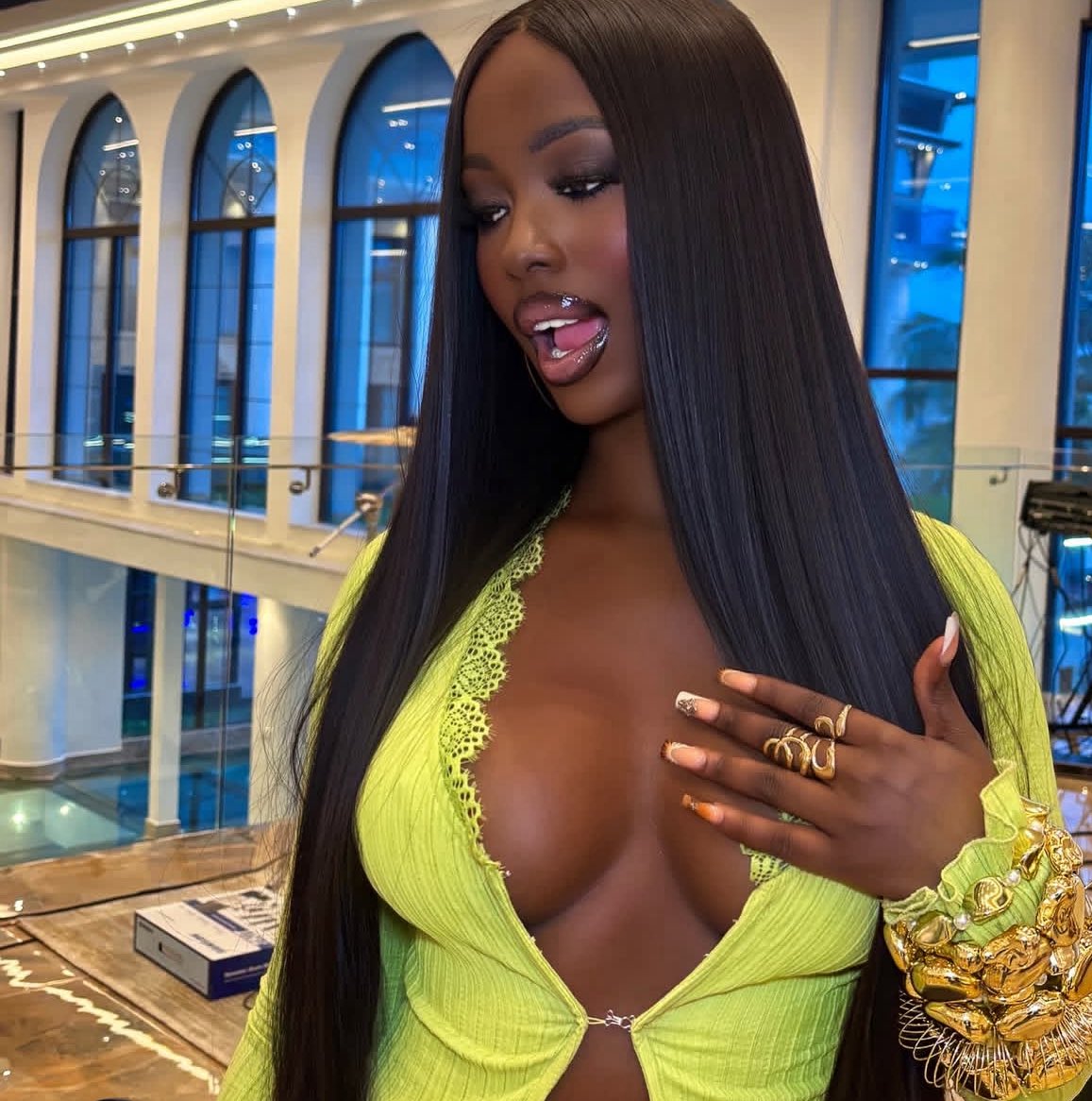 Angel_fall (@angel_4als) on Twitter photo 