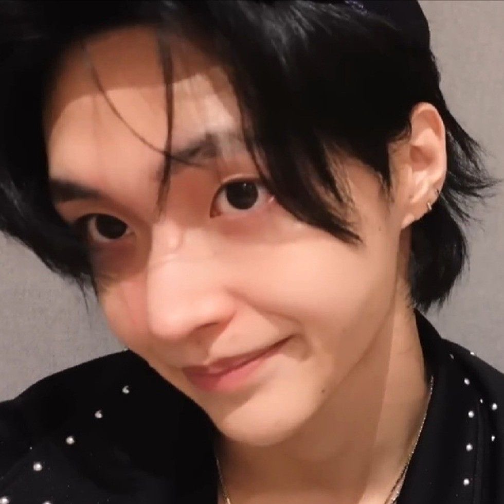 빵 tweet media