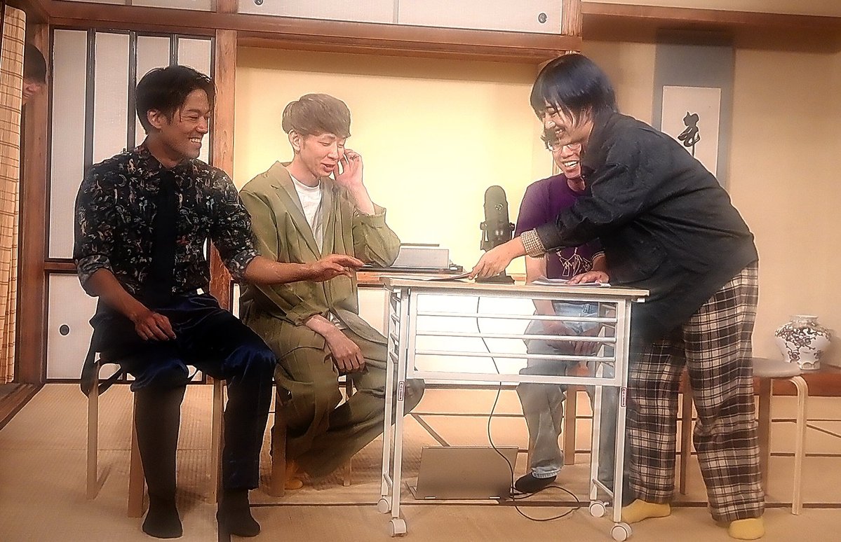 EauzNf's tweet image. #灰まで 口撃戦 vol.5 百恵戦! 内容盛りだくさんで最初から最後までめっちゃくちゃ笑った!! 豊作なニュースに文化財さんの服にDM検査に百恵さんの歴史に話題に事欠かなすぎたし2組の関係性めちゃくちゃ良くてトークずっと聴いてたかった!口外禁止ニュースも凄かったな😂