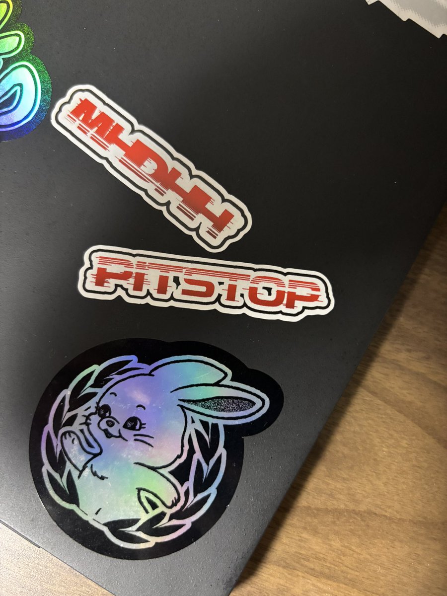 bani_pamu's tweet image. マイパソコン

 #MHDHH #PITSTOP