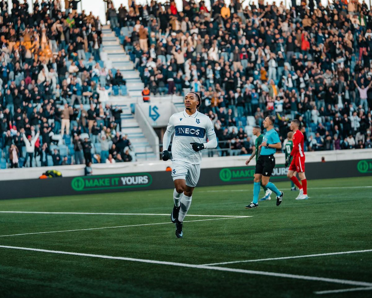 Sadly wasn’t able to see any of his goals but I did catch the later half of his game

He was honestly a monster! Let alone being a tank, I saw him making a Young Boys defender dance &amp; nearly get a fourth before subbing off

That Lausanne move doing him wonders 🐻