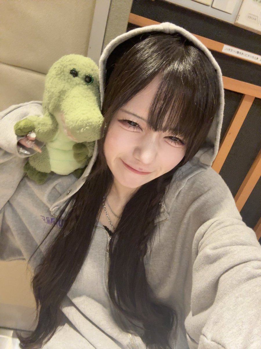 横澤しらせ🦄໒꒱ tweet media