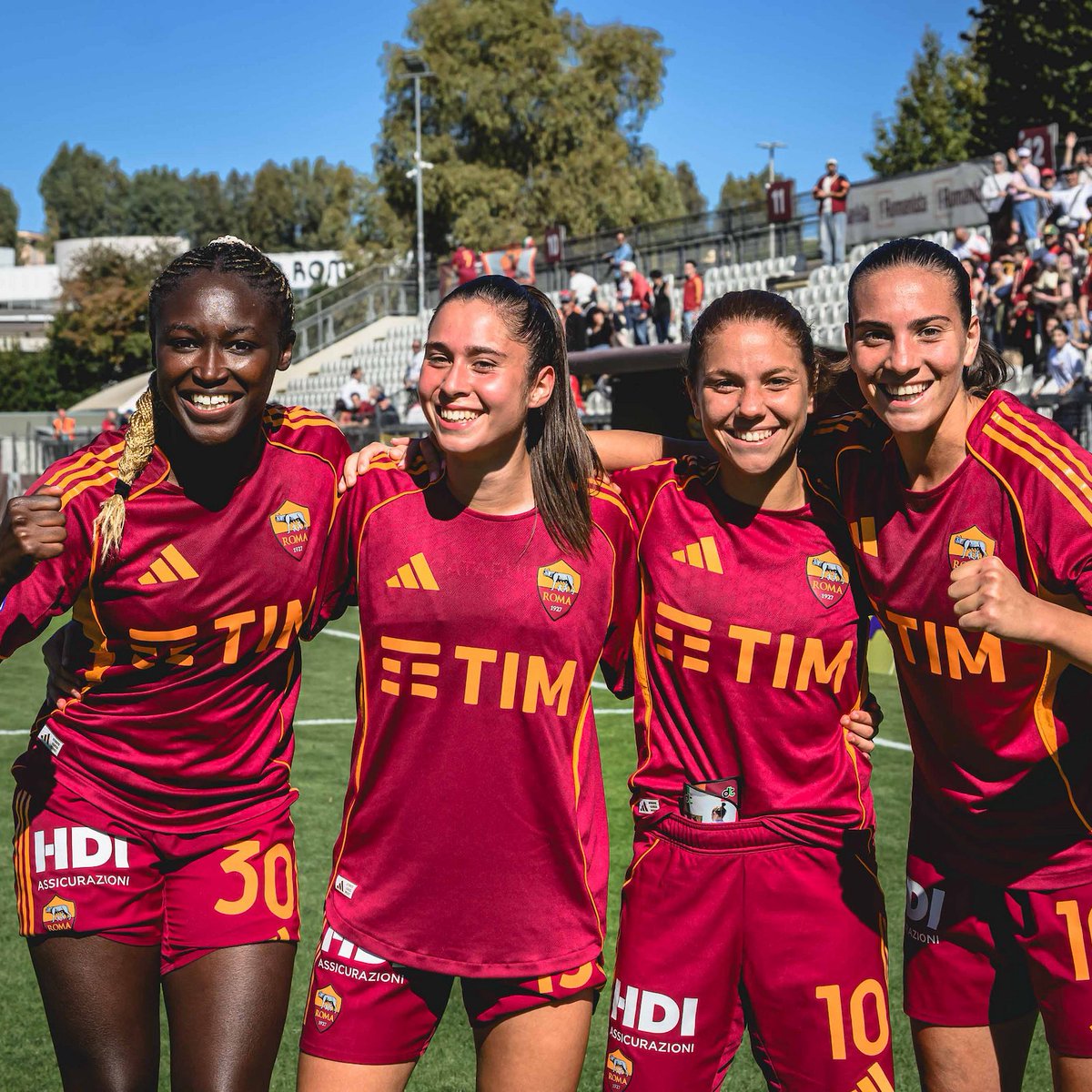 ♥️♣️♦️♠️

#ASRomaFemminile