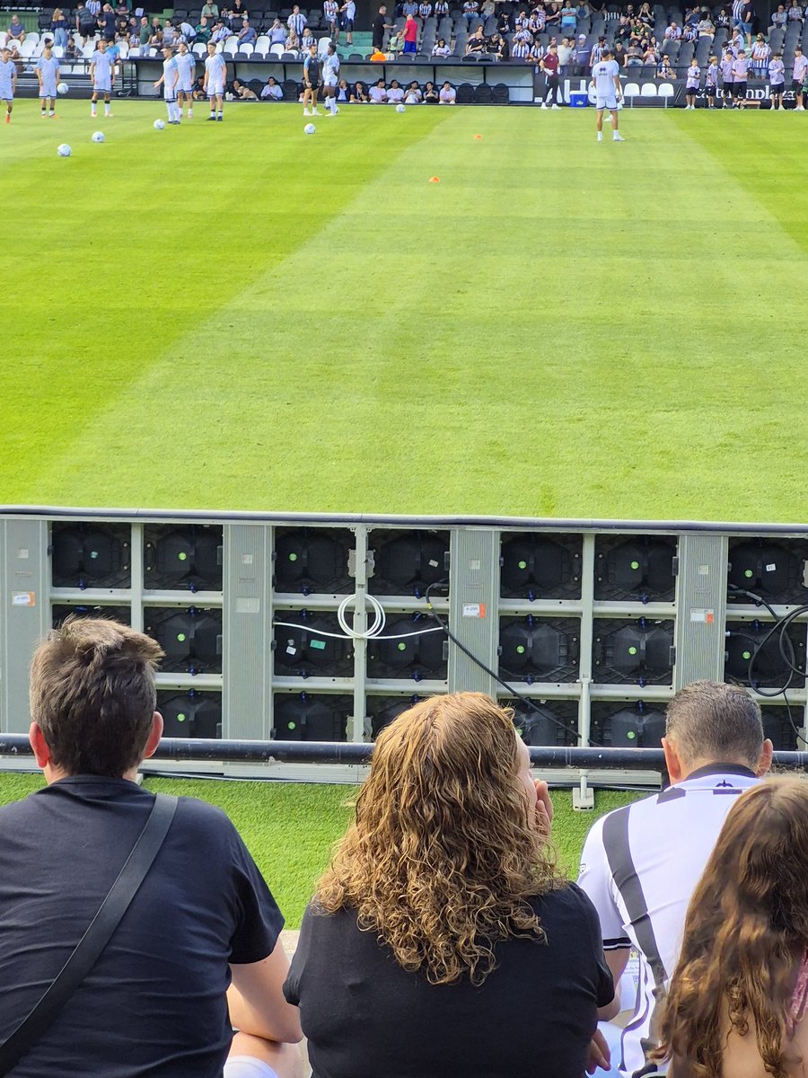 quenocabes's tweet photo. El 5% que no vemos nos lo descontarán del abono @CDCastellon ? https://t.co/66GkN3cUH4