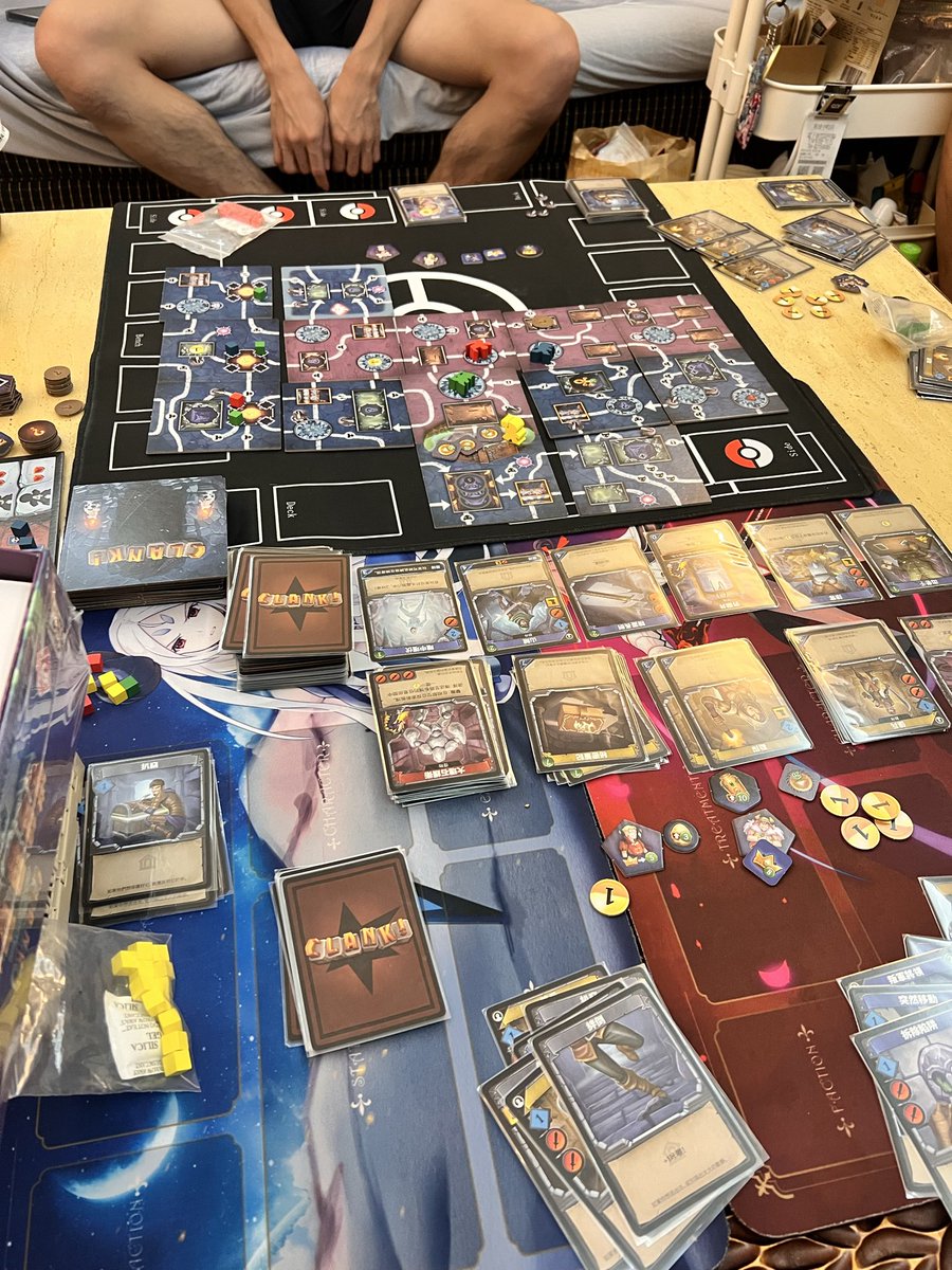 今天又找人來挖寶藏
大家意外上手的蠻快的
拿了一個寶藏就先趕快跑路了
#飢渴難耐 #想桌i