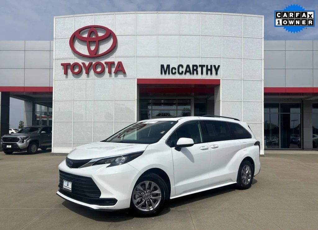 ToyotaSedalia's tweet photo. 🏈 Football Sunday Vibes from McCarthy!
Gear up for the game and your next ride.
Shop trucks, SUVs & more! 👍
Your winning drive starts here!
Shop here: https://t.co/xc1ka6Yt6w
#McCarthyDrivesYou #FootballSunday #TailgateReady https://t.co/Q9ksaZdlFU