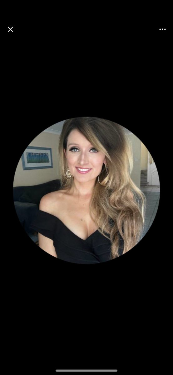 Nothing normal about this hairdo love