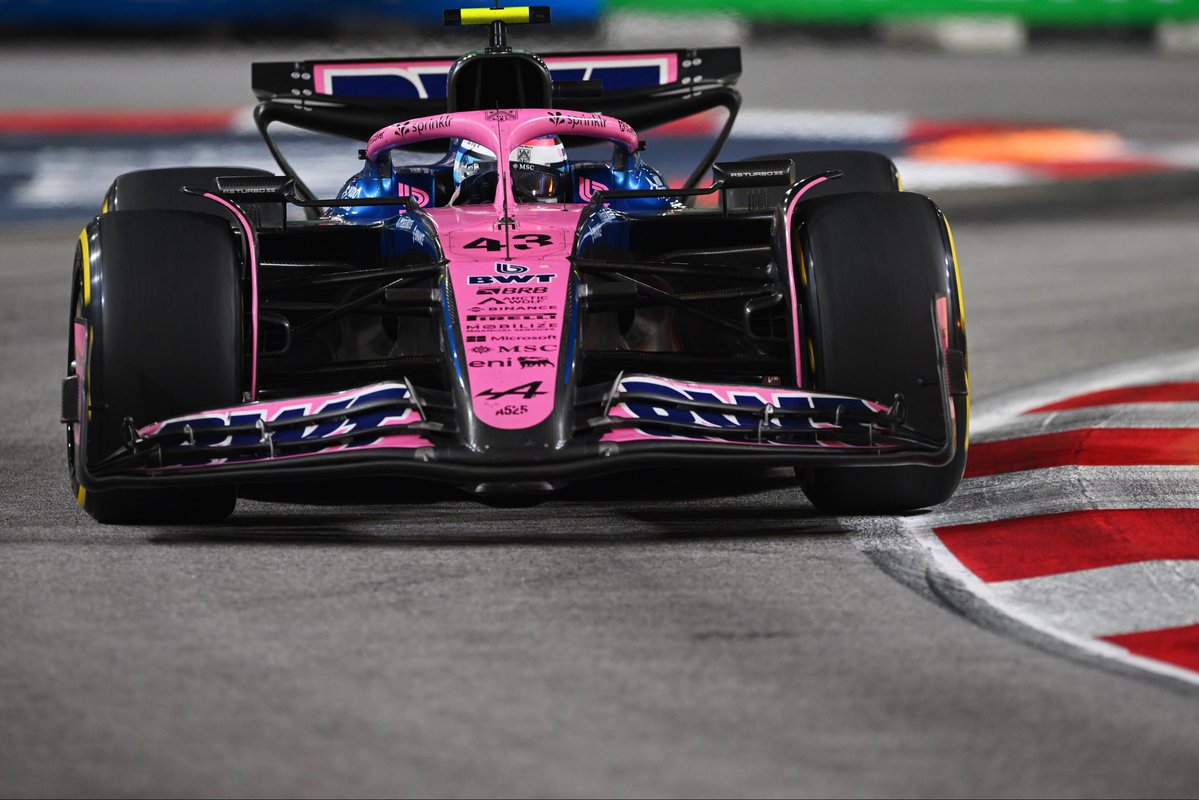 Lo dije mil veces y lo voy a repetir hasta fin de año, el gran objetivo de los pilotos de Alpine es ganarle a su compañero...y Franco le viene ganando consistentemente a Gasly tanto en Qualy como en Carrera. Ya le agarró el ritmo.

Tiene que correr en 2026 con un auto que debería