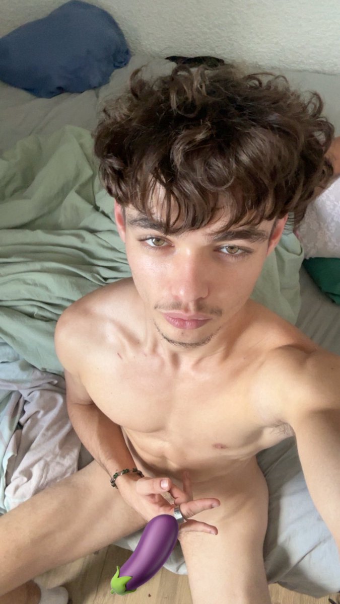 Mon contenue a 3,99$
-éjac 
-sextape
-domination 
-anal 
Et plein de dinguerie 🔞

top4fans.com/Magrove69