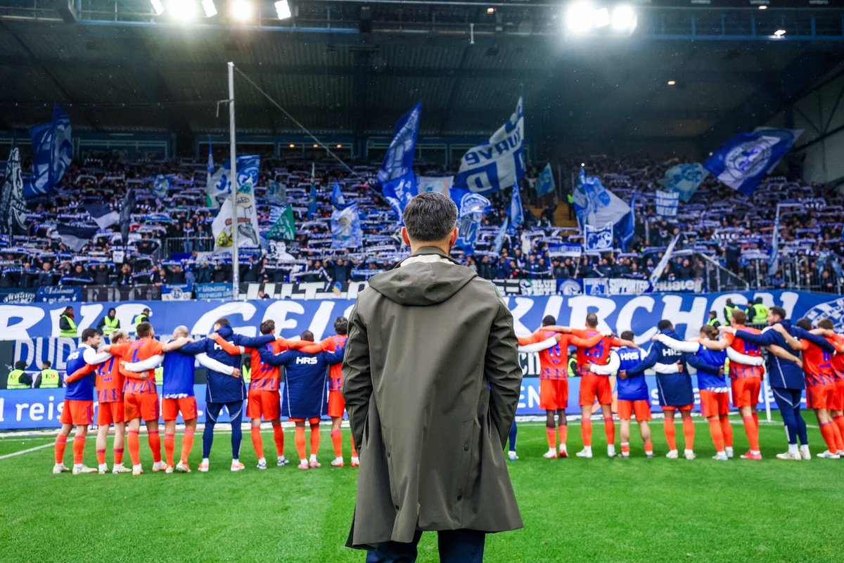 𝐓𝐡𝐫𝐞𝐞 wins in a row 🔥
𝐒𝐢𝐱 wins from our first eight games 📊
𝐒𝐞𝐜𝐨𝐧𝐝 in the table 📈

Life's good as a Royal Blue right now 💙🤍

#S04 | #DSCS04