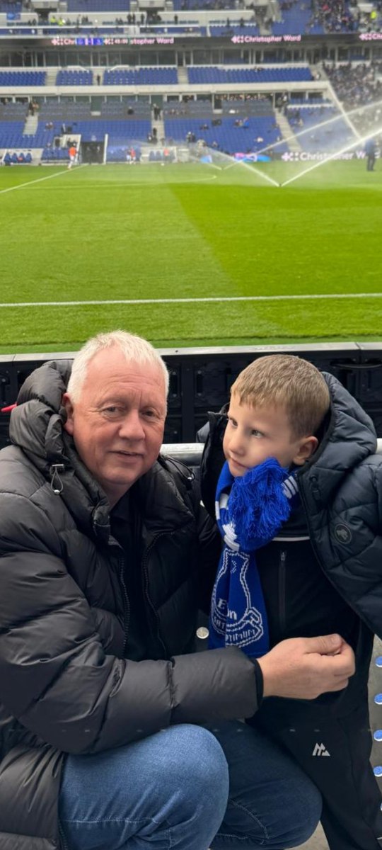 Ellis with his Grandad at the Everton v Palace game today.  First game since turning 6.  

Next up Wigan away on Saturday watching Wycombe.