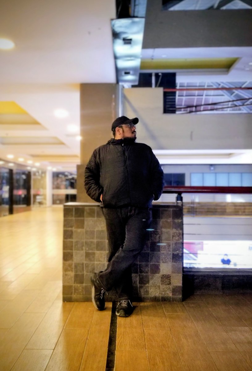 AlejandroZG28's tweet image. Aveces solo tienes de #sonreir 😎y seguir.
Pisar tus propias #huellas 👣, aveces ayuda para saber en dónde estuviste y a donde vas.

#rendirsenoesunaopcion