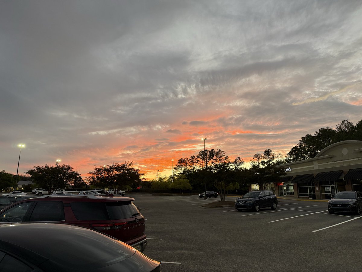 Dave_Nussbaum's tweet image. Sunset in Hoover last night. #alwx #cbs42