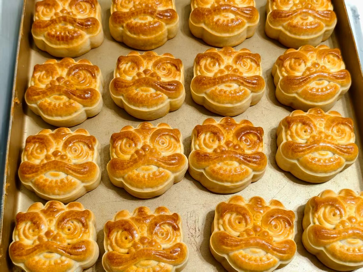 xiaoyihuFo's tweet image. Make moon cakes by yourself.😘
#delicious
#travel
#邢台市