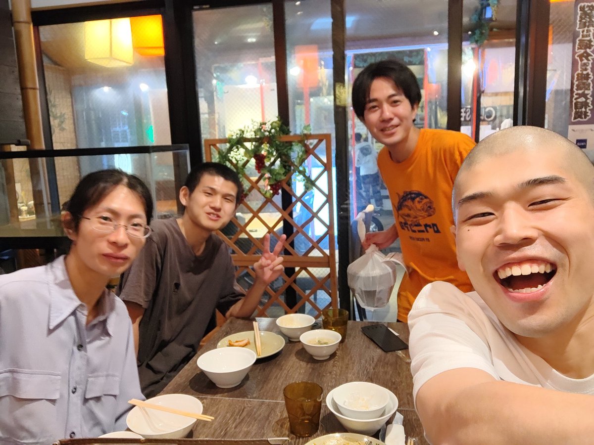 a4A7b8Amq2HDlGq's tweet image. 今日は高円寺スラバーノッカーでした
ありがとうございました
終わりに大嶋さんと藤木さんとご飯に行きました
杉並の食事の流通を支える同業者とも会えました