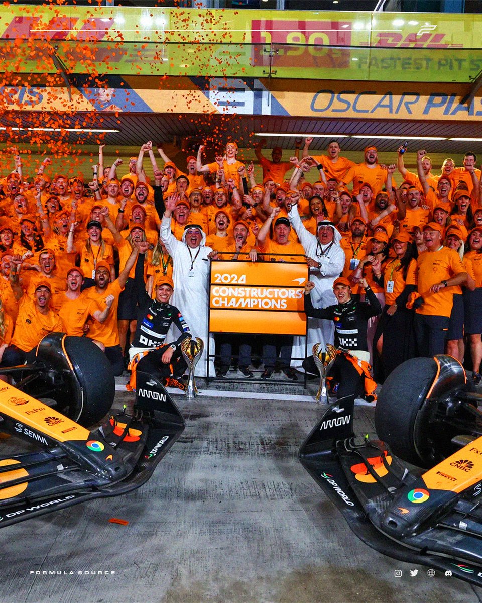 FormulaSourceIG's tweet image. Congratulations to #McLaren for adding another World Constructor Championship trophy to their collection! 🏆

Following a good winning season back in 2024, well done to them once again! 🥇💯

#F1 #SingaporeGP 🇸🇬
