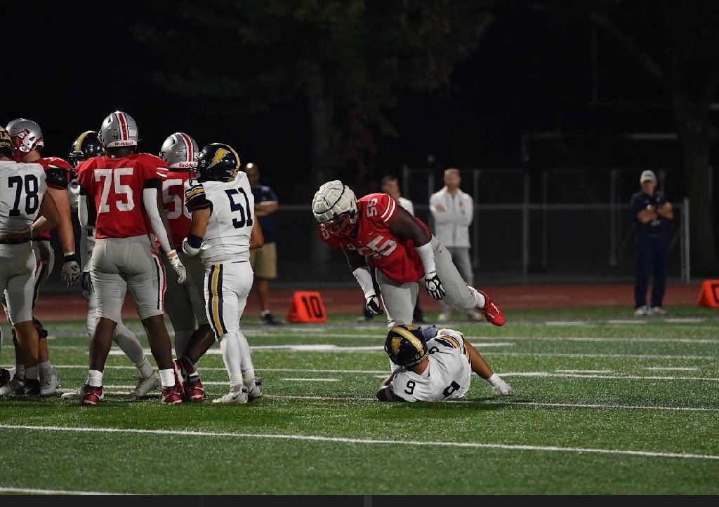 Champions don’t just train harder. They train smarter. Stay protected. Stay in the game. #GuardianCap #PlaySafe #Football <a href="/Guardian_Caps/">Guardian Caps</a> 
<a href="/PHS_Football/">Palatine HS Football</a>