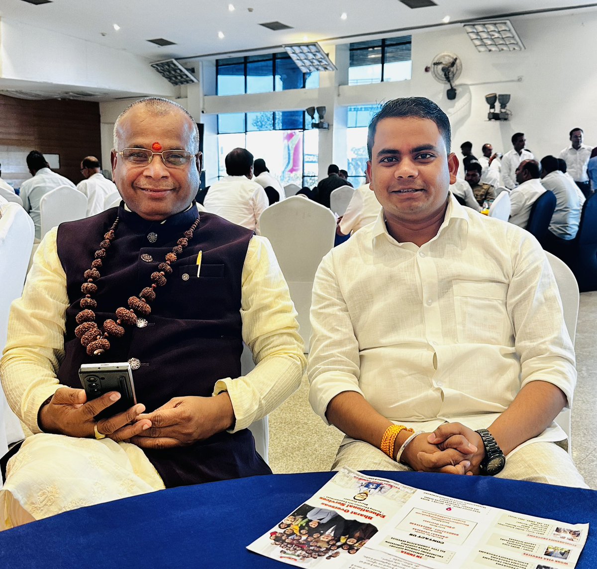 vimleshkumar941's tweet image. आज लखनऊ में जन सहयोग की वार्षिक बैठक में विशिष्टजनों से मुलाकात हुई…