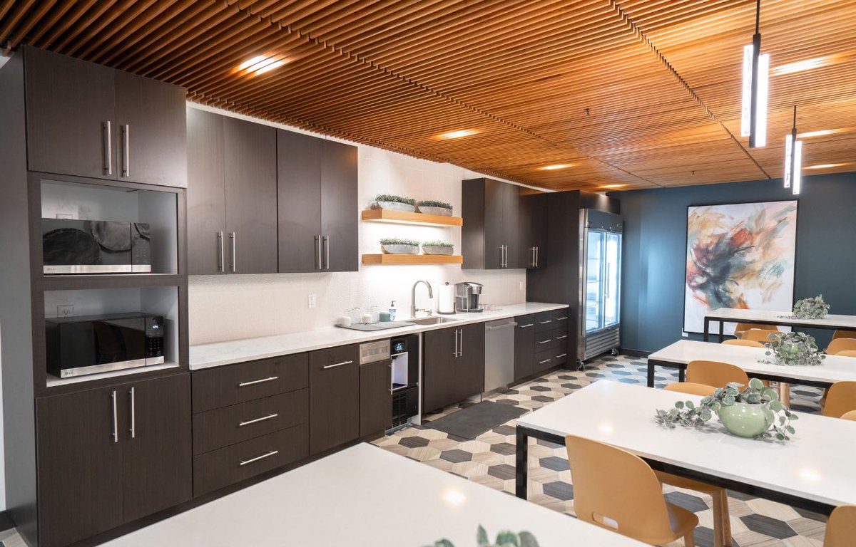 StripMallGuy tweet media