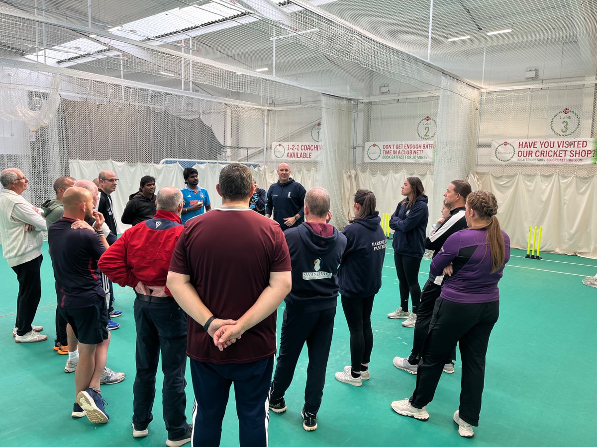 kev_gresham's tweet image. Absolute quality @Yorkshire_cf   ECB “Spin it Up” workshop delivered by @sparkyoleary1 in Sheffield today, loads of takeaways for the attending coaches.