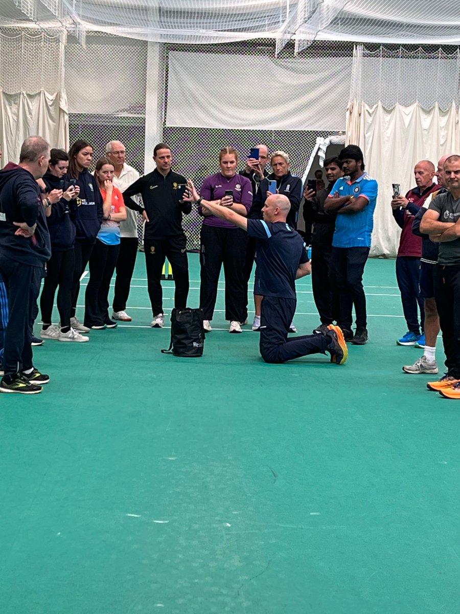 kev_gresham's tweet image. Absolute quality @Yorkshire_cf   ECB “Spin it Up” workshop delivered by @sparkyoleary1 in Sheffield today, loads of takeaways for the attending coaches.