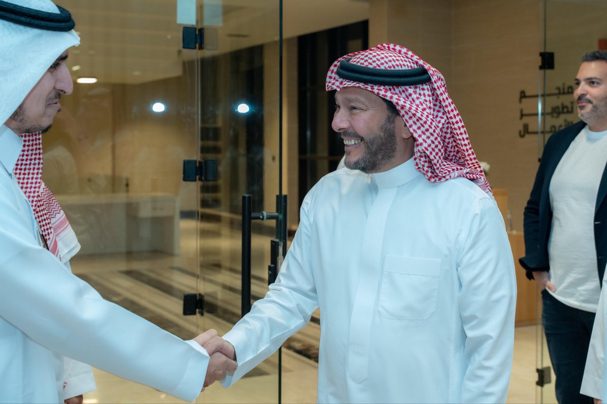 BIM_ventures's tweet photo. تشرفنا بزيارة المهندس طلال بن إبراهيم الميمان الرئيس التنفيذي لشركة المملكة القابضة @Kingdom_KHC ونائب رئيس مجلس إدارة البنك السعودي الفرنسي ورئيس مجلس إدارة السعودي الفرنسي كابيتال "BSF Capital" ونخبة من رجال الأعمال من قطاعات مختلفة، لتعريفهم بمنظومتنا وآلية عملنا ولاستكشاف فرص تعاون مستقبلية تسهم في تنمية قطاع الابتكار في المملكة.