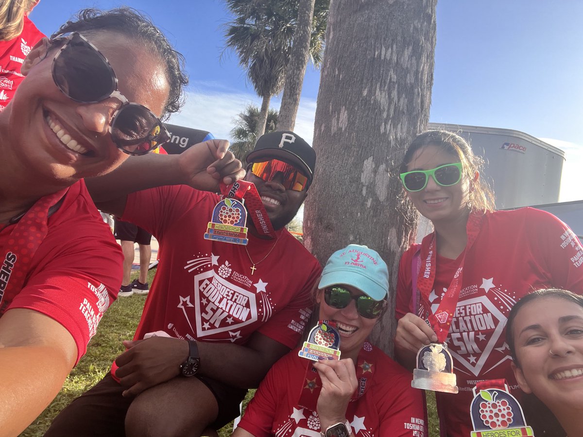 WatkinsSeminol1's tweet photo. We really pushed each other today in the Heroes for Education 5k! #wellness https://t.co/OjZsZf0tRN