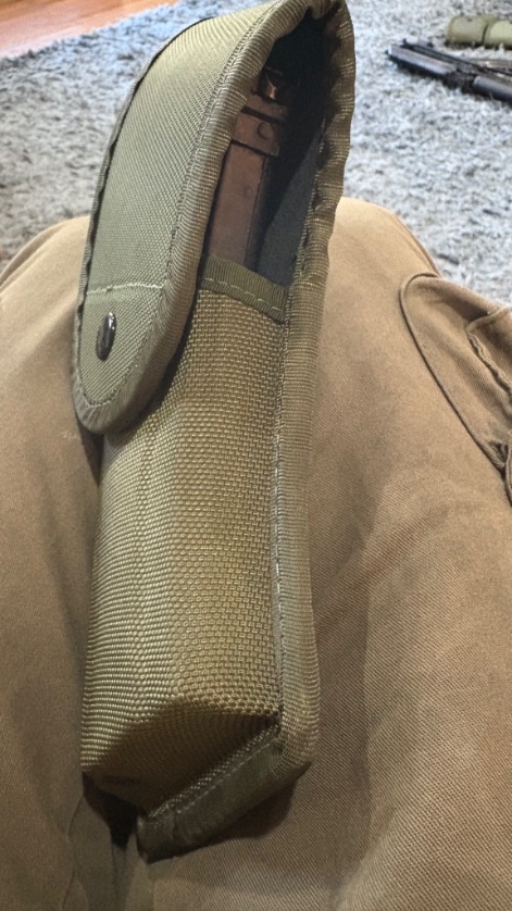 Viewported tweet media